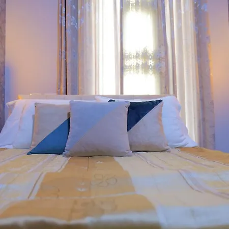 Number One Hotel
