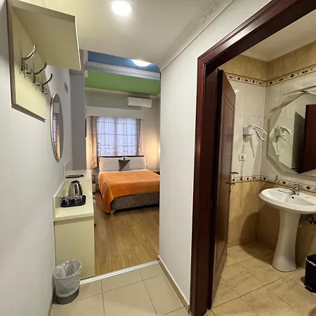 Number One Hotel 3*