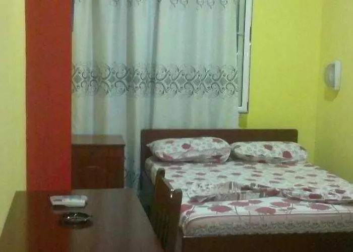 Number One Hotell
